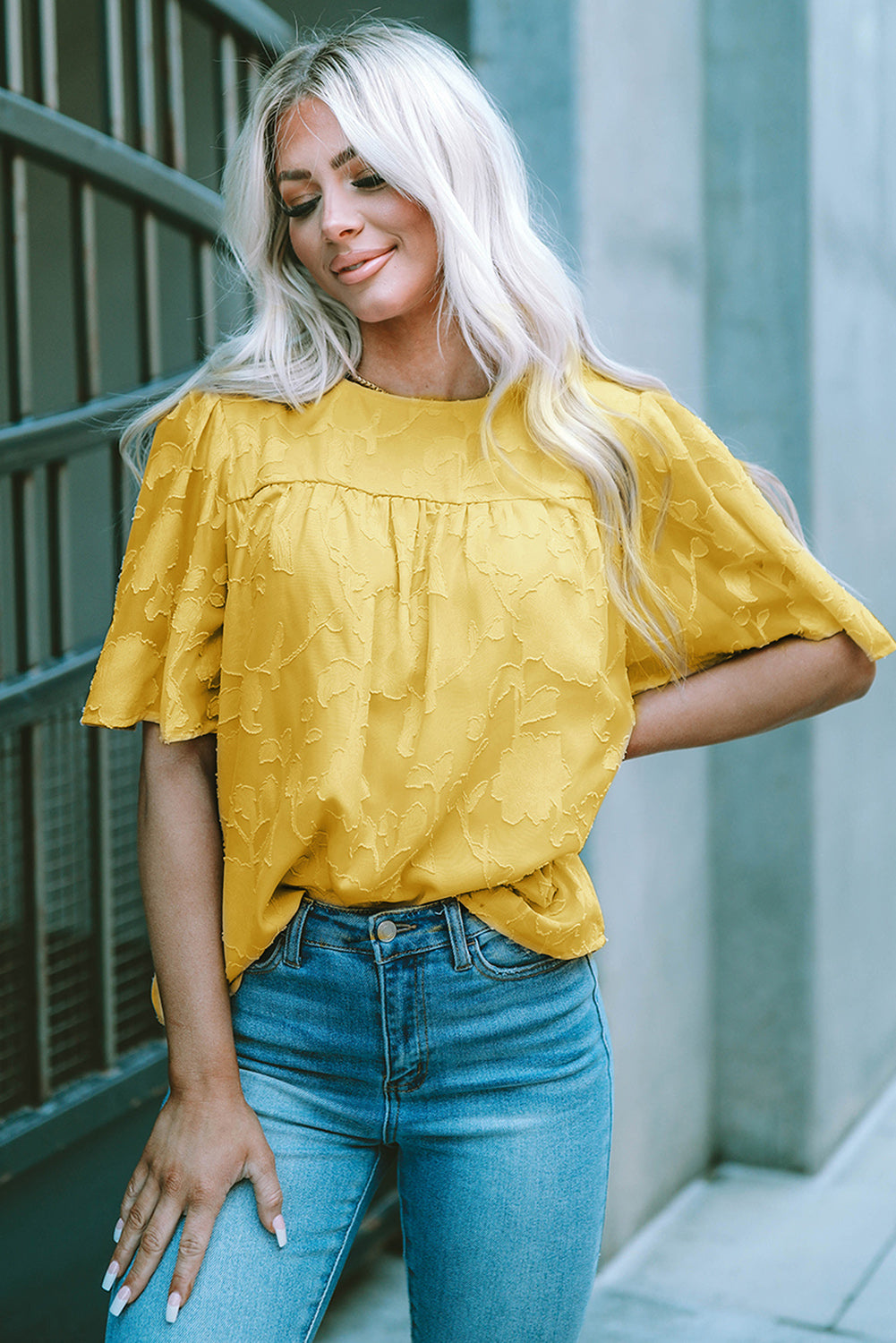 Round Neck Puff Sleeve Blouse